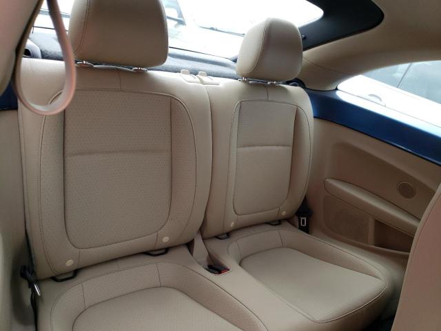 2018 VOLKSWAGEN BEETLE SE 3VWJD7AT1JM712636