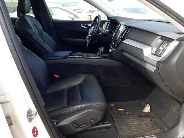 2018 VOLVO XC60 T5 - LYV102RK9JB087440