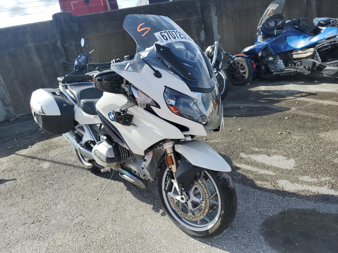 WB10A130XHZ399907 BMW R1200 RT 2017