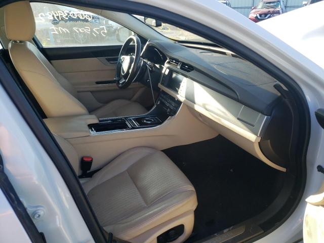 SAJBE4BV2GCY13747 Jaguar Xf Prestige