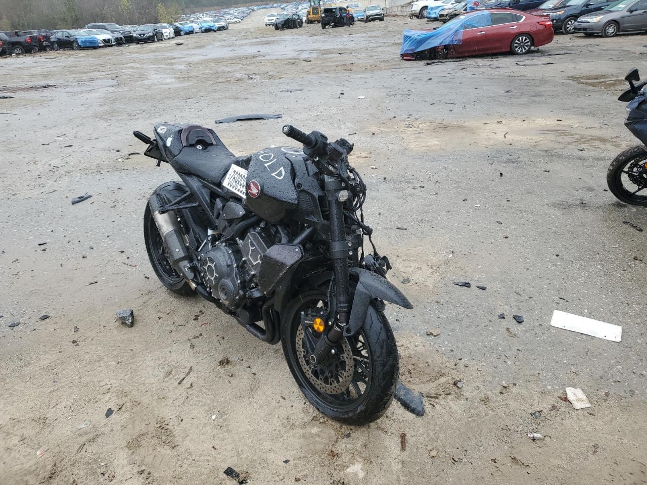 JH2SC8019MK300550 HONDA CB1000 RA 2021