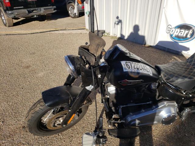 2019 HARLEY-DAVIDSON FLSL 1HD1YDJ23KB040387