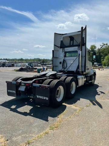 2016 VOLVO VN VNL 4V4NC9EG7GN930003