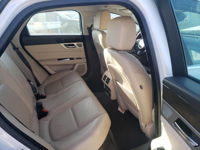 SAJBE4BV2GCY13747 Jaguar Xf Prestige