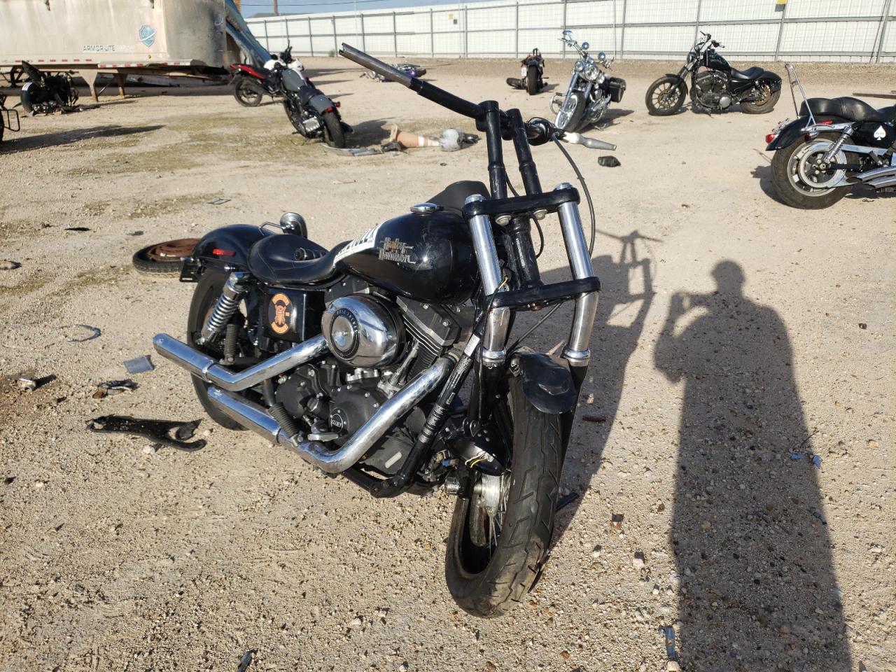 1HD1GXM16HC310805 HARLEY-DAVIDSON FXDB DYNA 2017