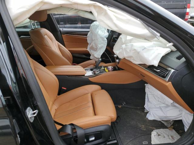 2018 BMW 530XE WBAJB1C53JB374195