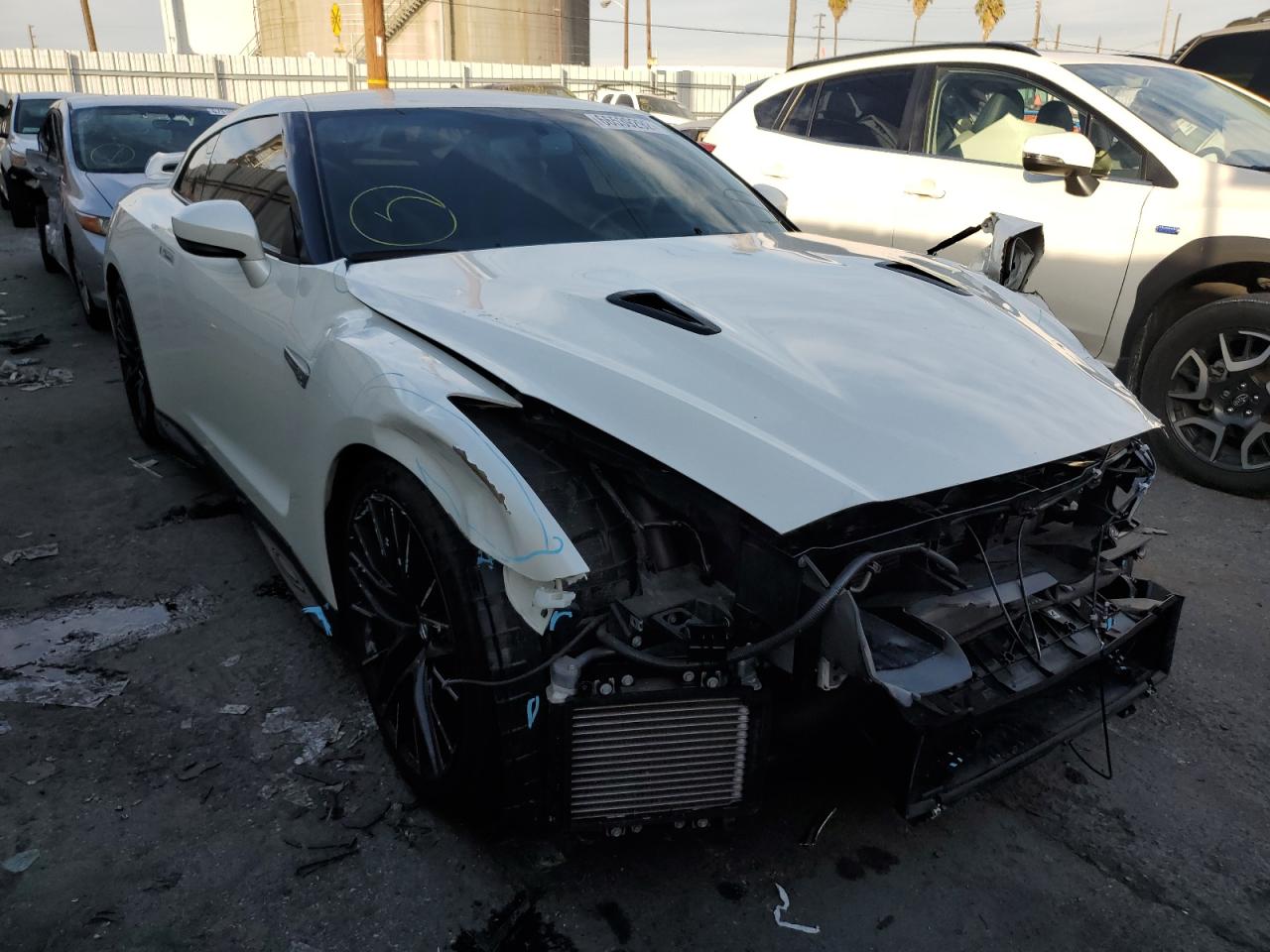JN1AR5BF9MM160260 NISSAN GT-R PREMI 2021