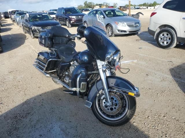 Salvage motorcycles for sale at Arcadia, FL auction: 2002 Harley-Davidson Flhtpi