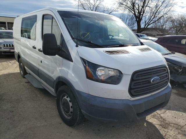 Salvage cars for sale from Copart Wheeling, IL: 2017 Ford Transit T