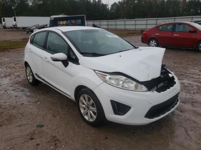 Salvage cars for sale at Charles City, VA auction: 2013 Ford Fiesta SE