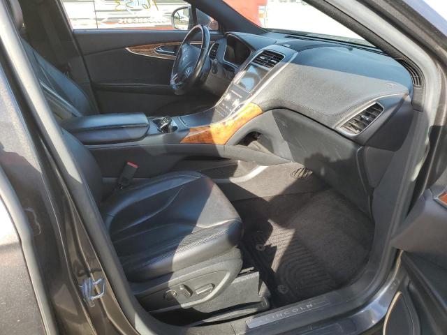 2LMPJ6KRXHBL11553 Lincoln MKX