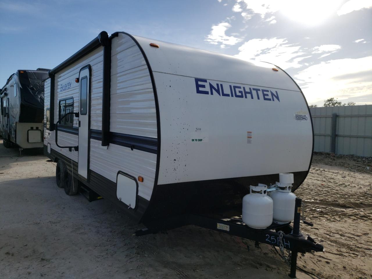 1NL1G2722N6007971 GULF STREAM ENLIGHTEN 2022