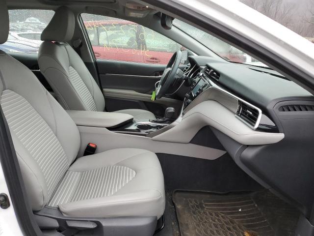 2018 TOYOTA CAMERY 4T1B11HK0JU524563