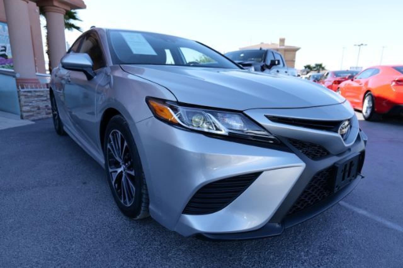 2019 Toyota Camry L VIN: 4T1B11HK6KU695335 Lot: 67567592