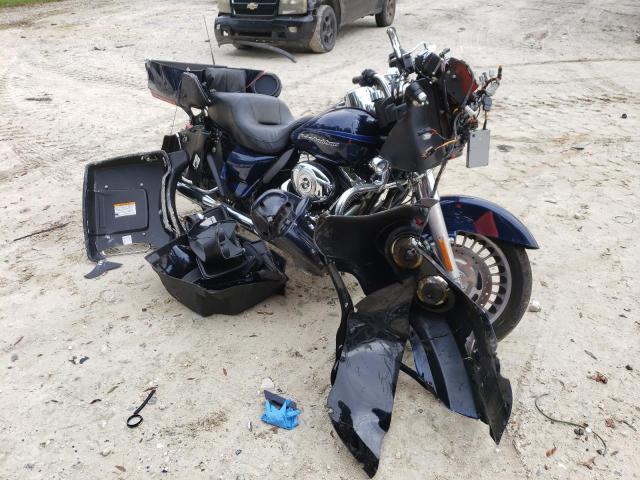 2012 HARLEY-DAVIDSON FLTRU ROAD - 1HD1KGM10CB652120