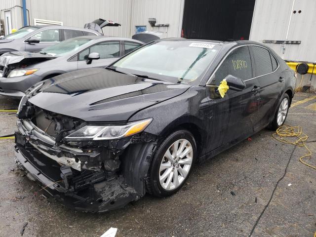 2018 TOYOTA CAMRY LE/X 4T1B11HK0JU593947