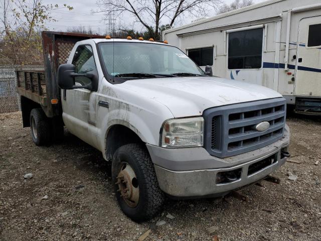 Salvage cars for sale from Copart West Mifflin, PA: 2005 Ford F350 Super