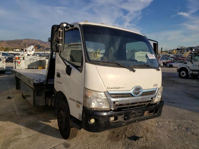 Salvage cars for sale from Copart Sun Valley, CA: 2013 Hino 195