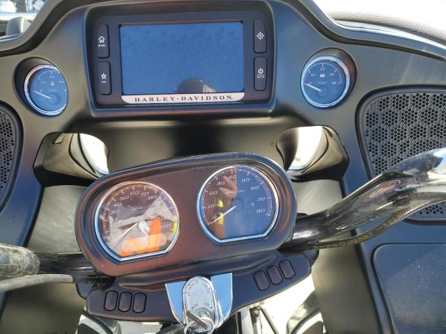 2016 HARLEY-DAVIDSON FLTRU 1HD1KGL10GB678921