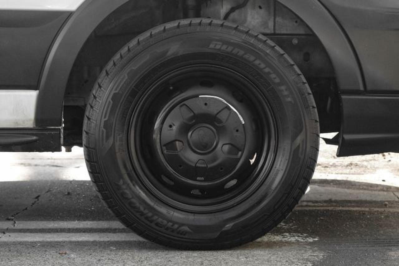 2017 Ford Transit T-250 VIN: 1FDYR7ZM4HKA53724 Lot: 67662942