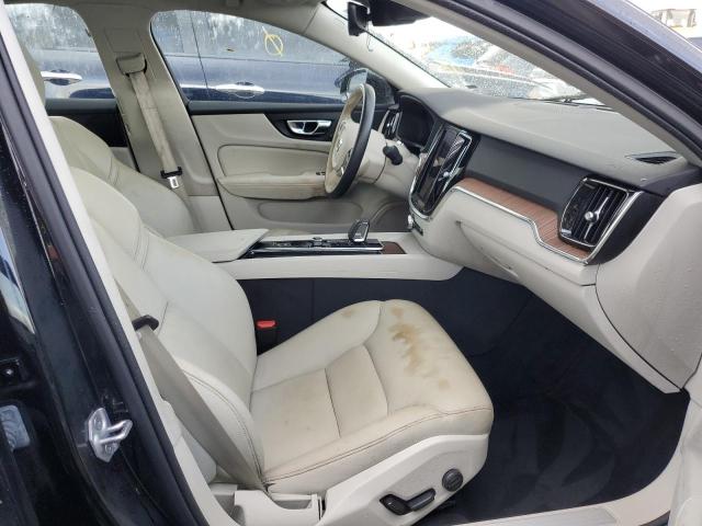 7JRL12TZ5NG177725 Volvo S60 B5 Momentum