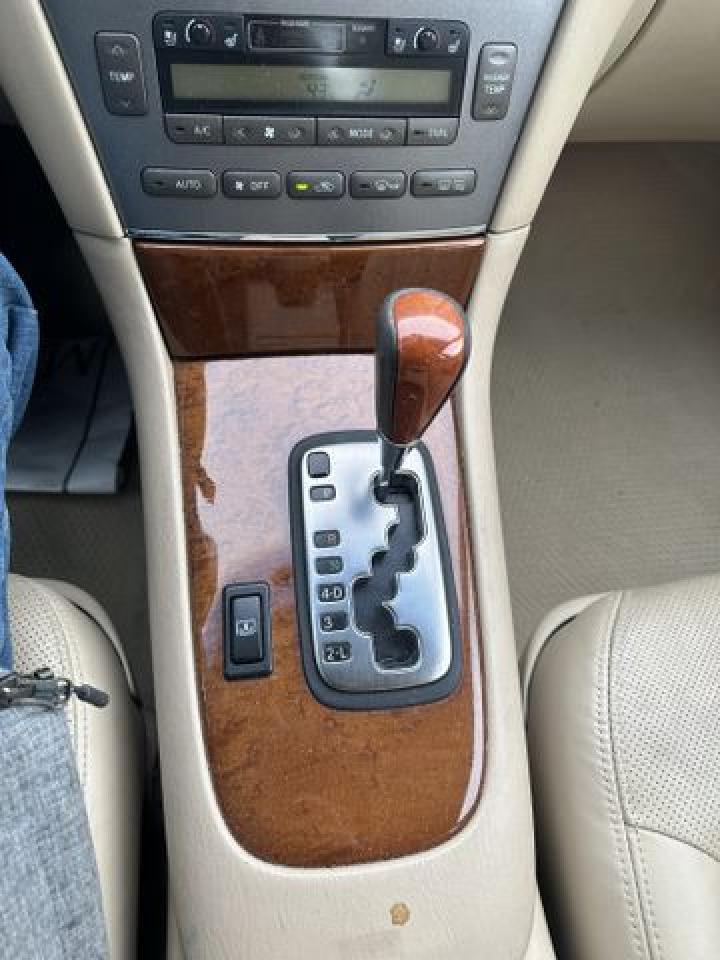 2005 Lexus Es 330 VIN: JTHBA30G755058653 Lot: 67864092