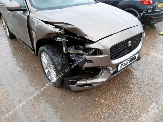 SADCA2AN7HA069083 Jaguar F-pace R-s