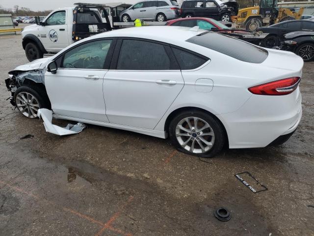 3FA6P0HD3LR251733 Ford Fusion SE 2