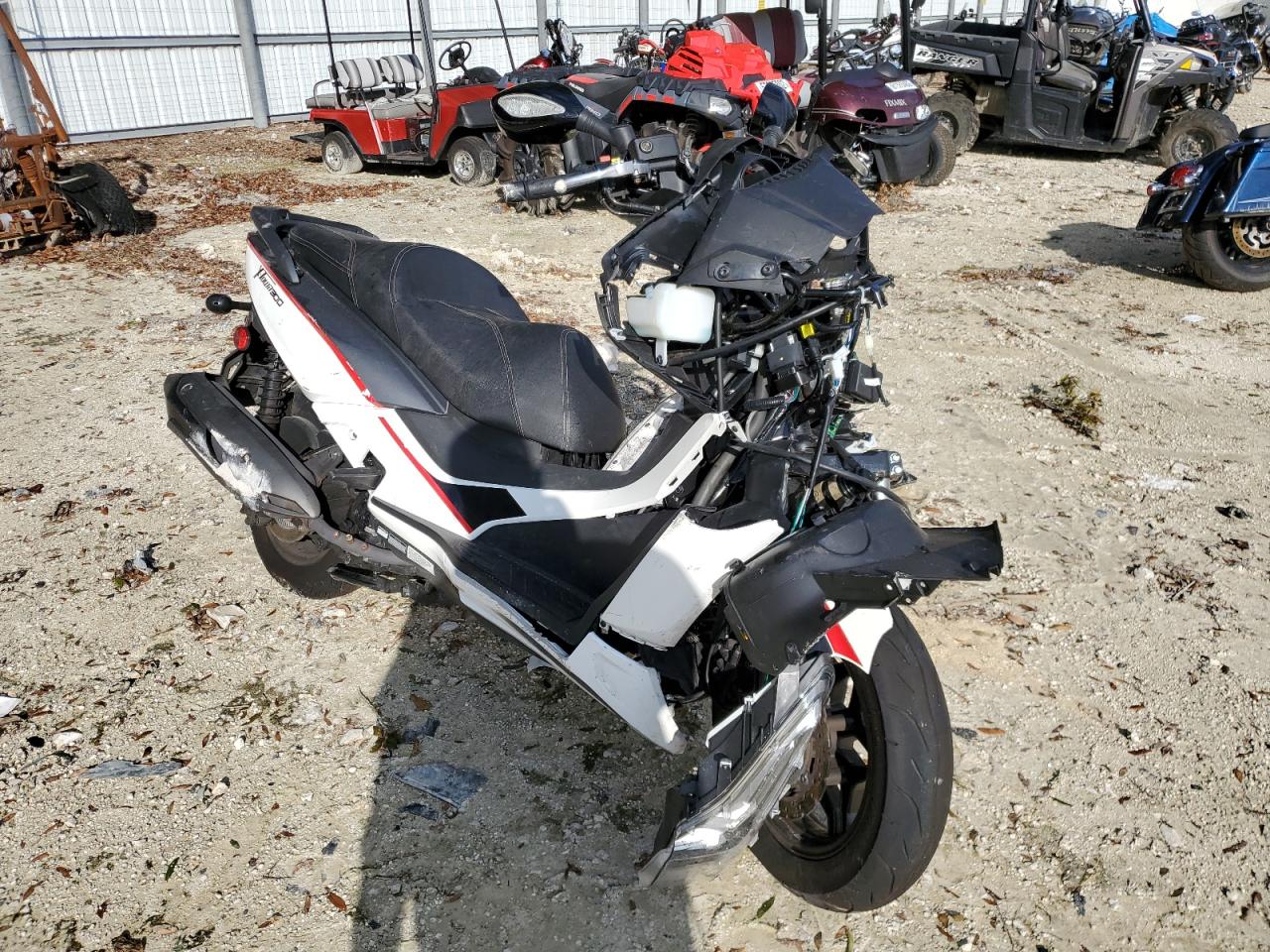 LC2W1M242MC100391 KYMCO USA INC X-TOWN 300 2021
