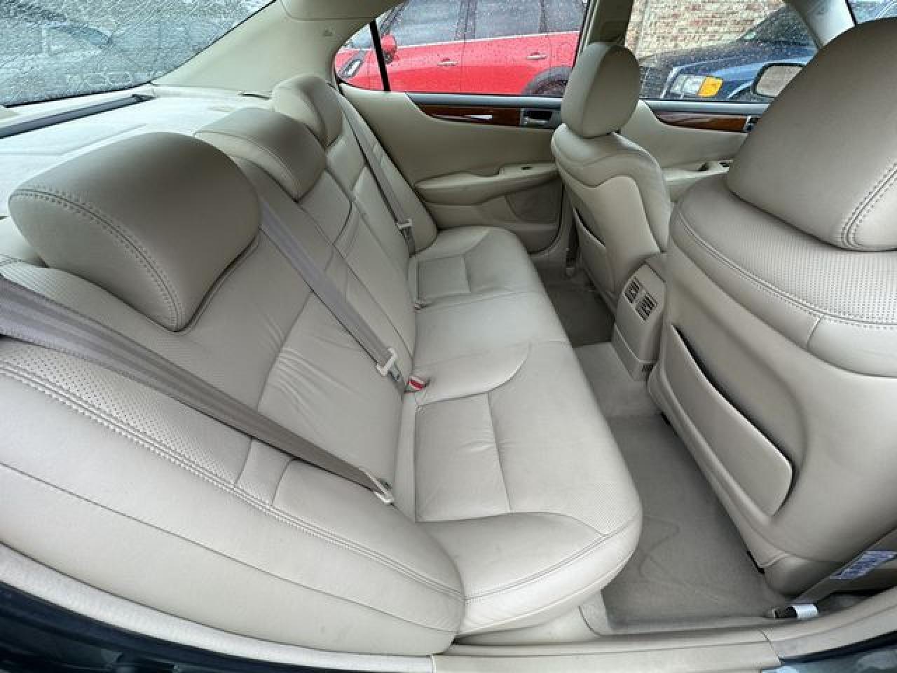 2005 Lexus Es 330 VIN: JTHBA30G755058653 Lot: 67864092