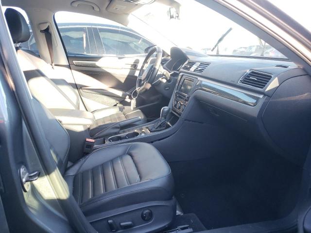 2018 VOLKSWAGEN PASSAT SEL - 1VWCA7A37JC004829