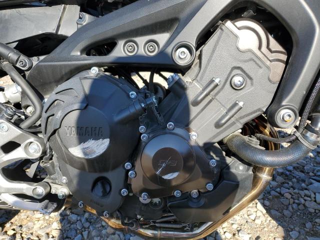 2016 YAMAHA FZ09 JYARN33E6GA010677