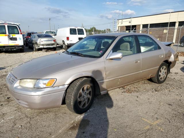 Salvage cars for sale from Copart Wheeling, IL: 1999 Toyota Camry CE