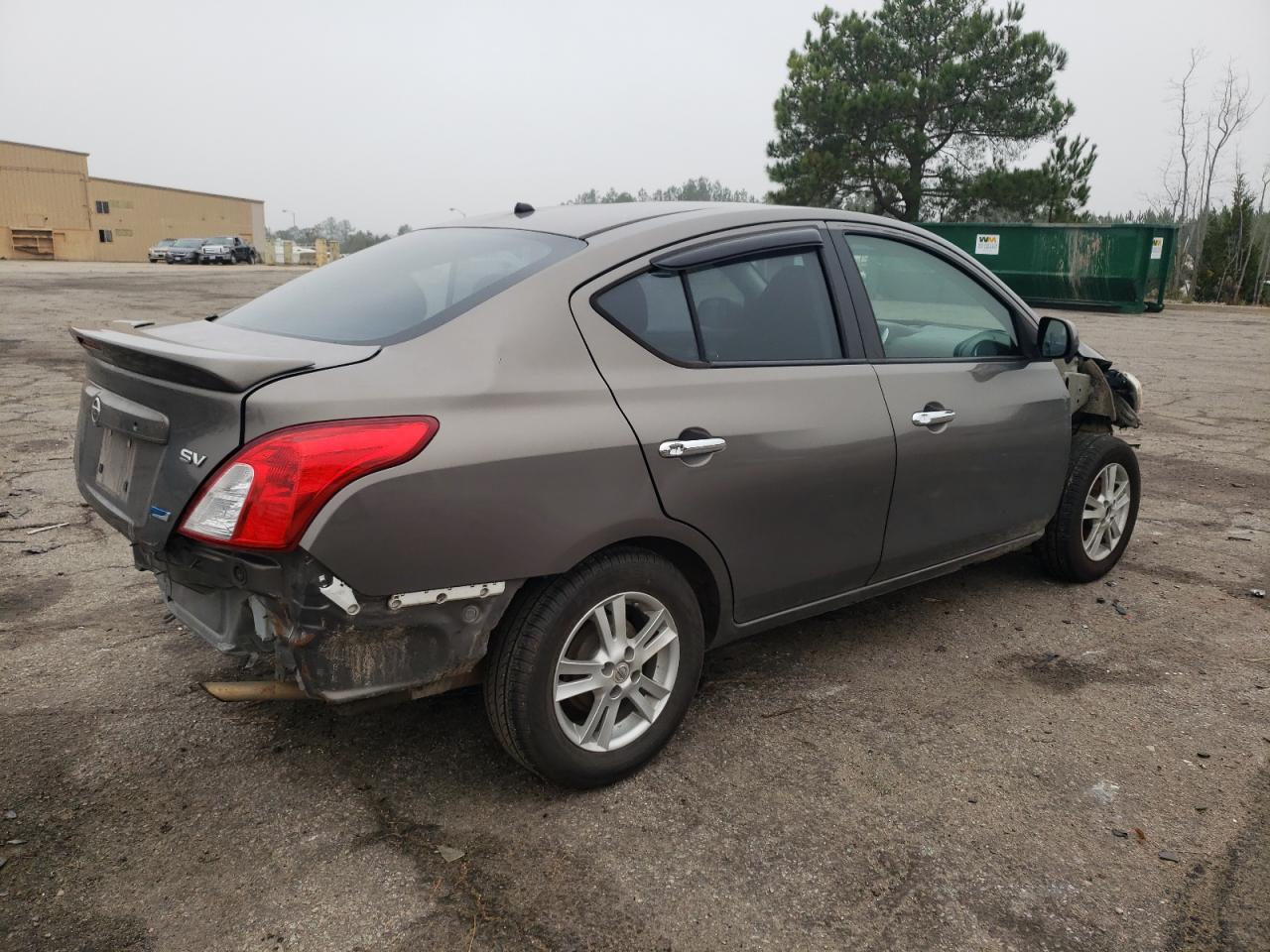 Lot #2919170712 2014 NISSAN VERSA S