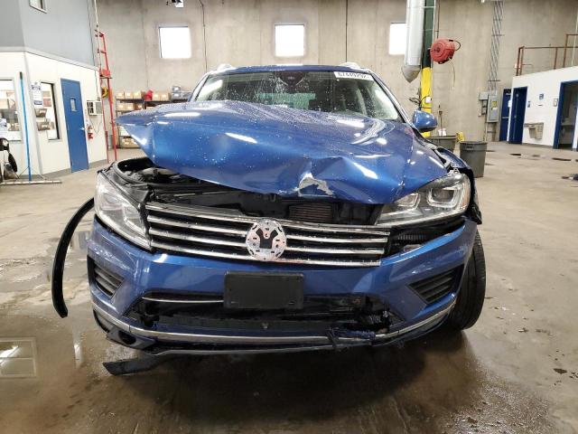 2016 VOLKSWAGEN TOUAREG 3. WVGEP9BPXGD001025