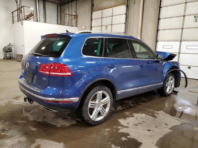2016 VOLKSWAGEN TOUAREG 3. WVGEP9BPXGD001025