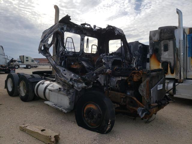 2014 Freightliner Cascadia 113