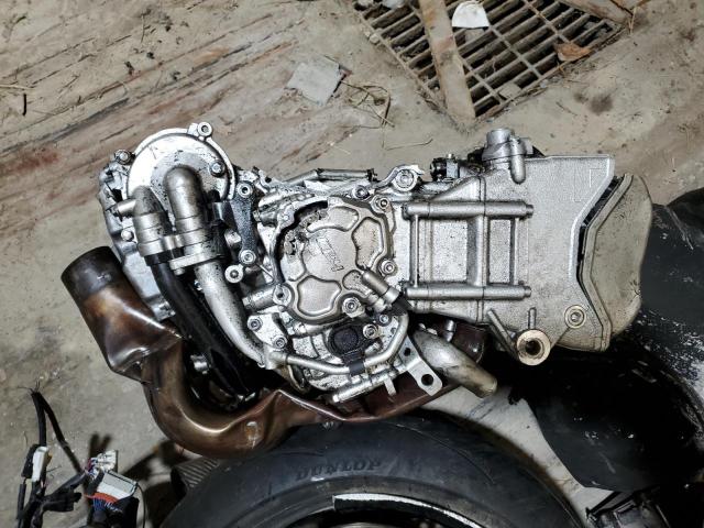 2016 YAMAHA YZFR1S JYARN42E8GA001390