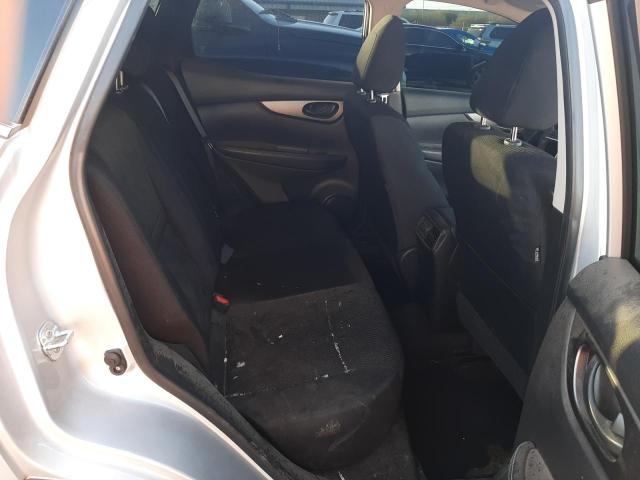 JN1BJ1CP8JW106699 Nissan Rogue Sport S