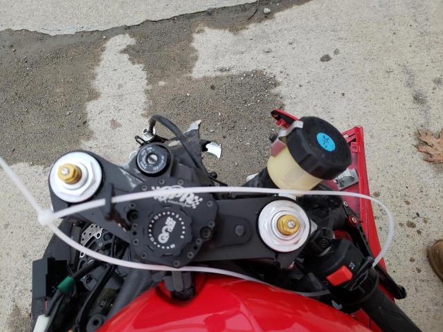 2013 YAMAHA YZFR6 C JYARJ16Y7DA006557