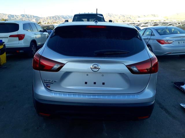 JN1BJ1CP8JW106699 Nissan Rogue Sport S