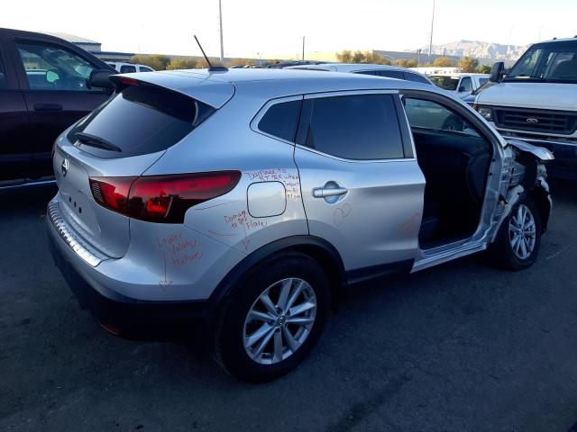 JN1BJ1CP8JW106699 Nissan Rogue Sport S