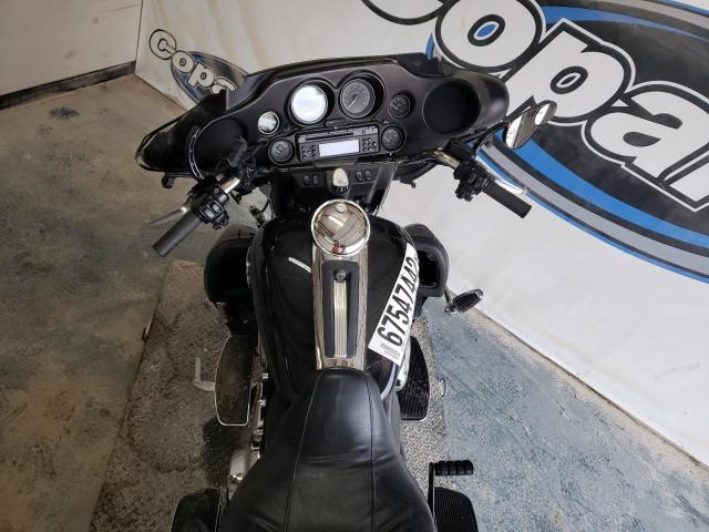 2010 HARLEY-DAVIDSON FLHTCU 1HD1FC419AB633916