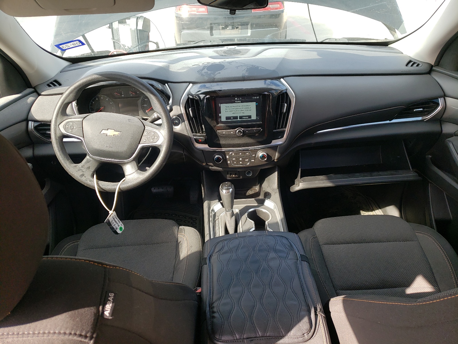 1GNERFKW0KJ121423 2019 Chevrolet Traverse Ls