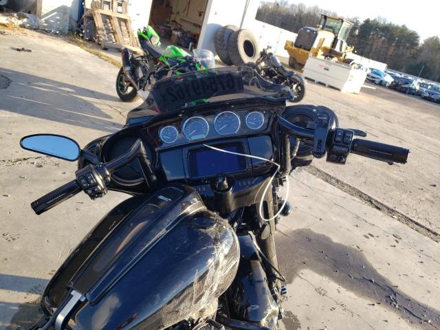 2022 HARLEY-DAVIDSON FLHXST 1HD1ABL19NB617036