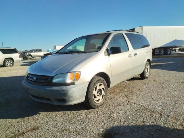 2002 Toyota Sienna LE