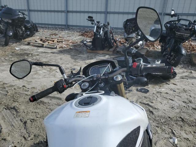 2016 SUZUKI GSX-S750 - JS1GR7NA9G2100203