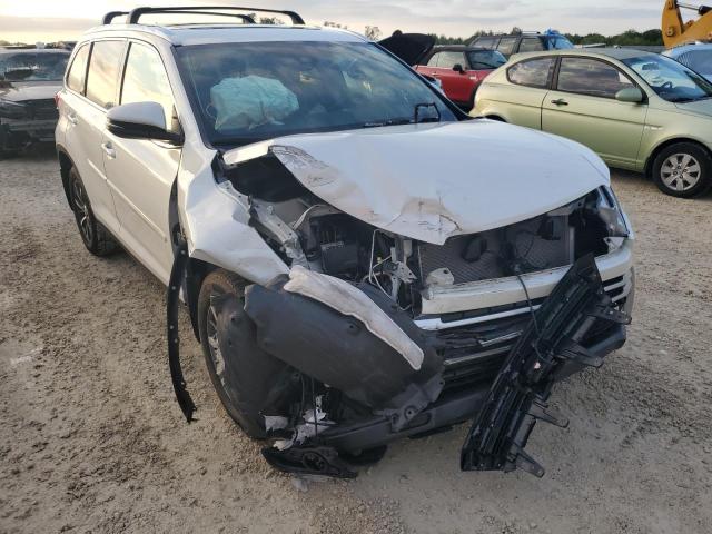 VIN 5TDJZRFH9KS705990 2019 Toyota Highlander, SE no.4