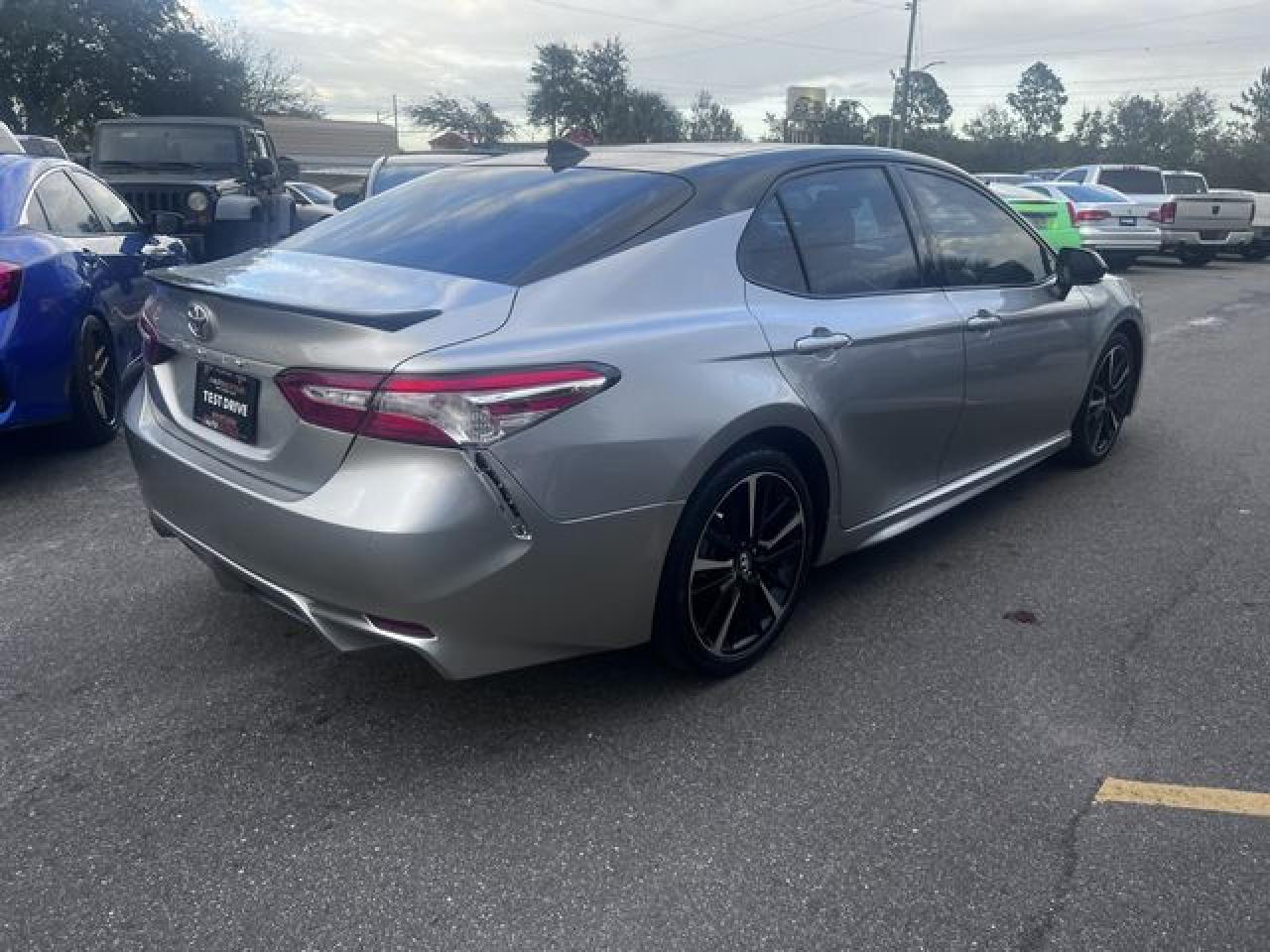 4T1B61HK1KU193043 2019 Toyota Camry Xse