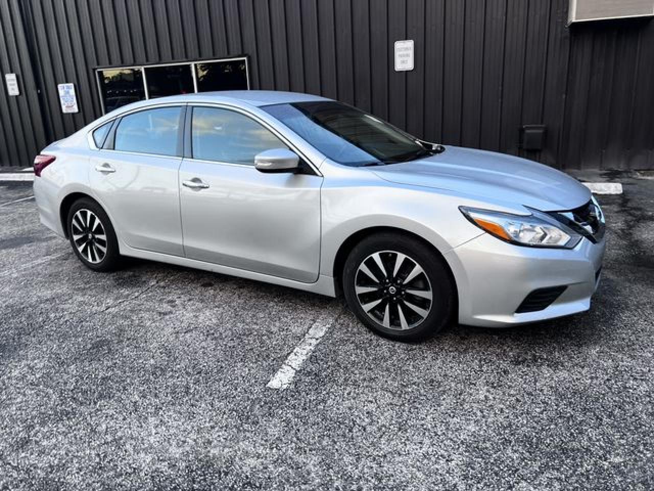 2018 Nissan Altima 2.5 VIN: 1N4AL3AP9JC202978 Lot: 68237502